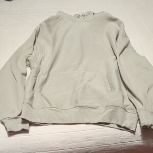 Stussy Women's Light Gray Crew Neck Sweater